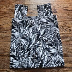 Victoria's Secret Pink Black White Palm Print Mid Rise Leggings Size Medium